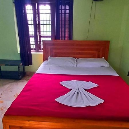 Empire Homestay Kalpatta Buitenkant foto
