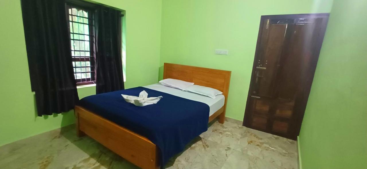 Empire Homestay Kalpatta Buitenkant foto